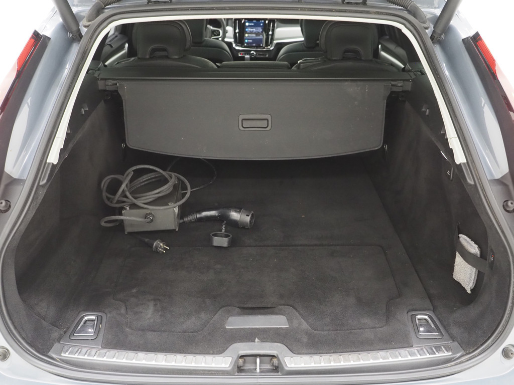 Volvo V90 2.0 T6 Plug-in hybrid AWD Plus Dark Long Range 41