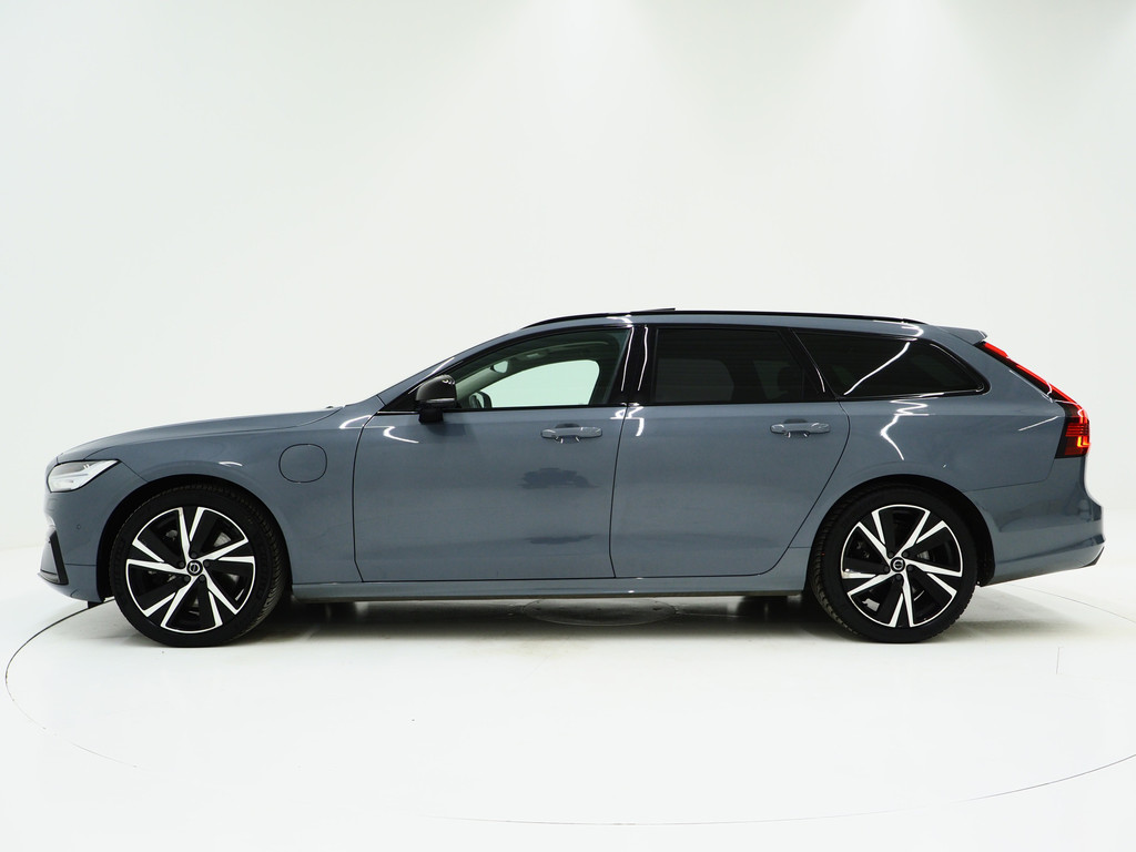 Volvo V90 2.0 T6 Plug-in hybrid AWD Plus Dark Long Range 47
