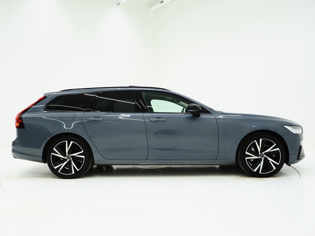 Volvo V90 2.0 T6 Plug-in hybrid AWD Plus Dark Long Range 56