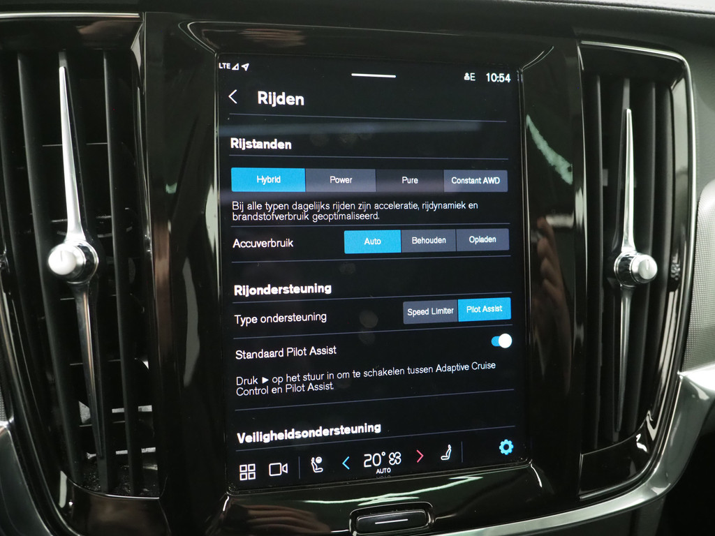 Volvo V90 2.0 T6 Plug-in hybrid AWD Plus Dark Long Range 78