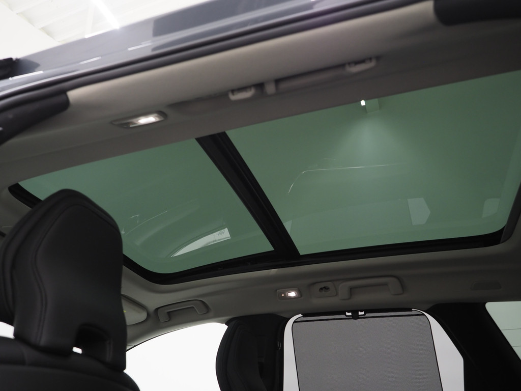 Volvo V90 2.0 T6 Plug-in hybrid AWD Plus Dark Long Range 86