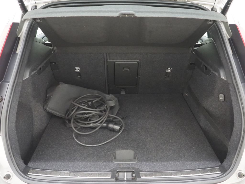 Volvo XC40 1.5 T5 Recharge Inscription 72