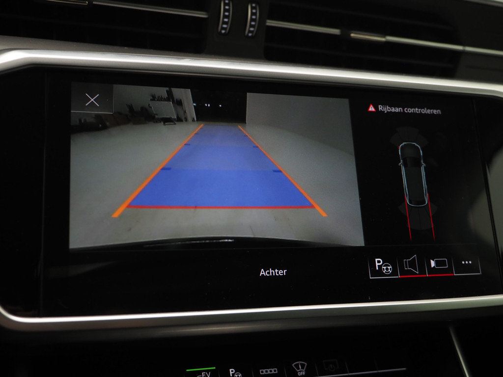 Audi A6 Avant 55 TFSI e quattro Competition Full Black 30