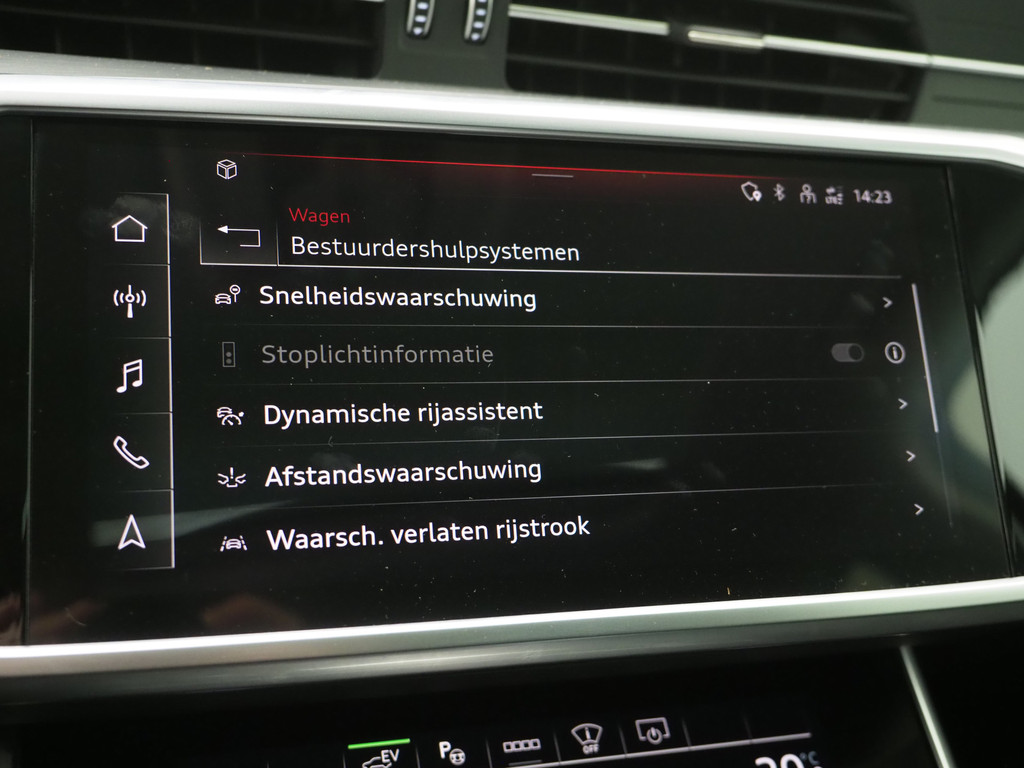 Audi A6 Avant 55 TFSI e quattro Competition Full Black 70