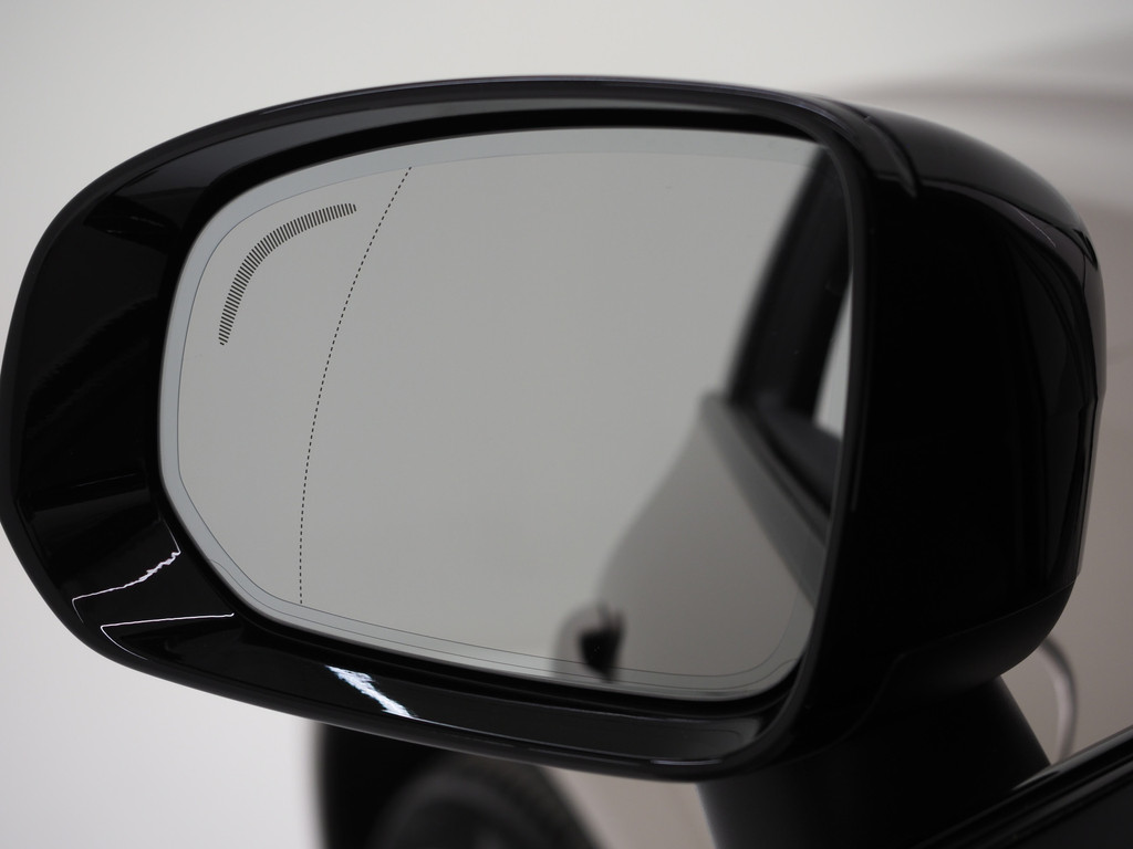 Volvo XC60 2.0 T6 Plug-in hybrid AWD Ultimate Dark Long Range 16