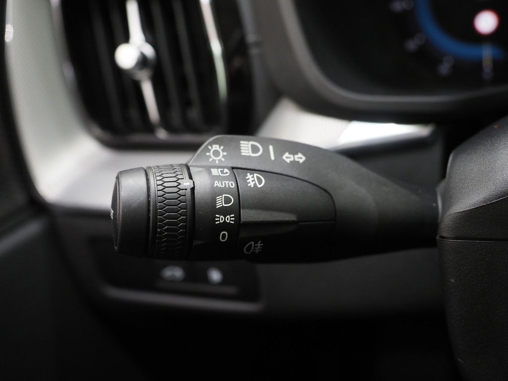 Volvo XC60 2.0 T6 Plug-in hybrid AWD Ultimate Dark Long Range 23