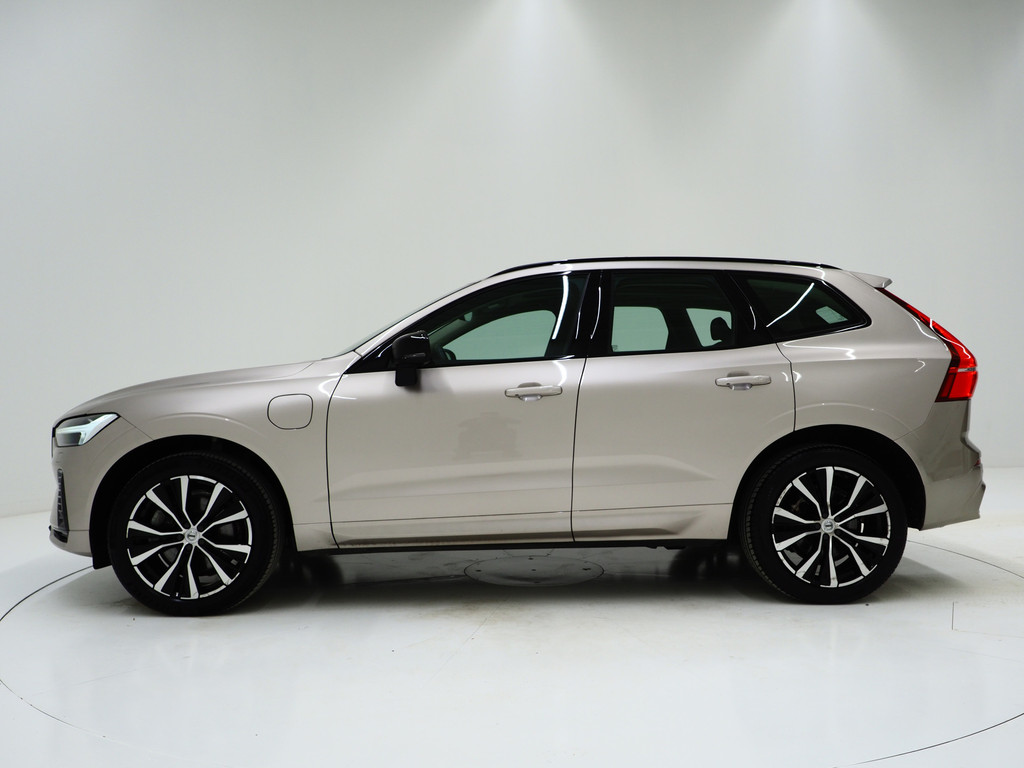 Volvo XC60 2.0 T6 Plug-in hybrid AWD Ultimate Dark Long Range 43