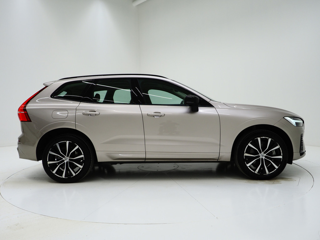 Volvo XC60 2.0 T6 Plug-in hybrid AWD Ultimate Dark Long Range 52