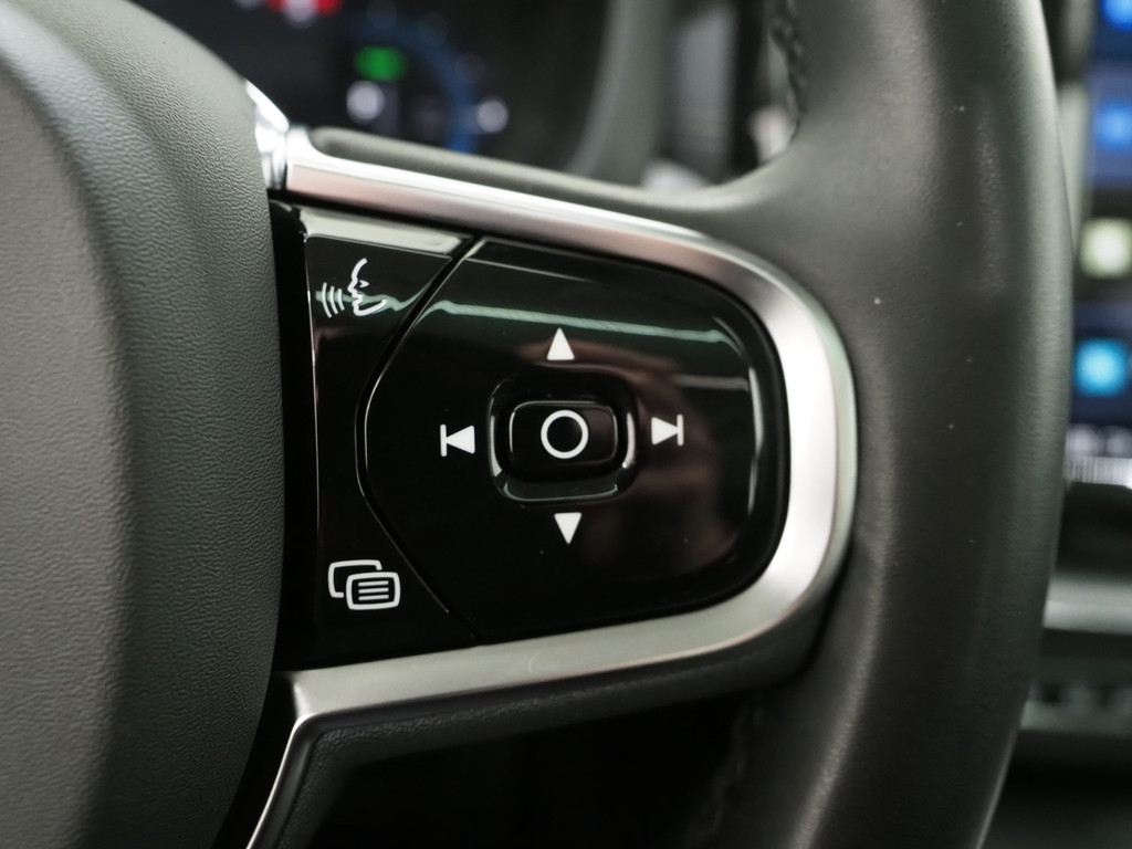 Volvo XC60 2.0 T6 Plug-in hybrid AWD Ultimate Dark Long Range 67