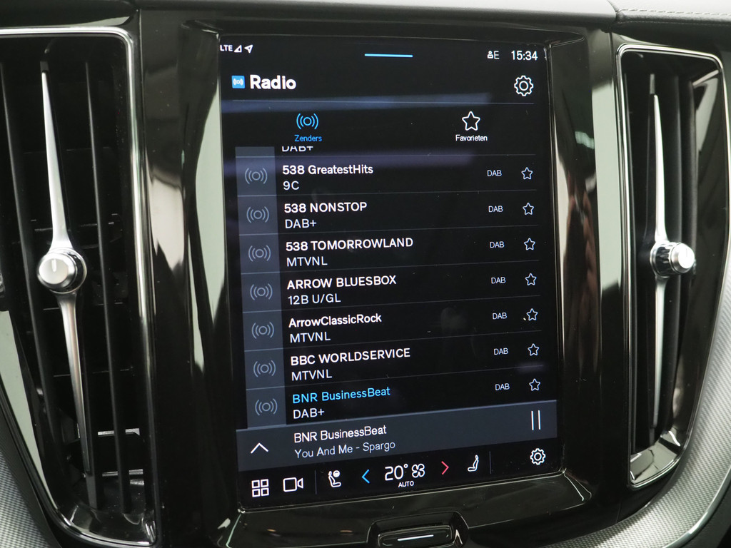 Volvo XC60 2.0 T6 Plug-in hybrid AWD Ultimate Dark Long Range 72