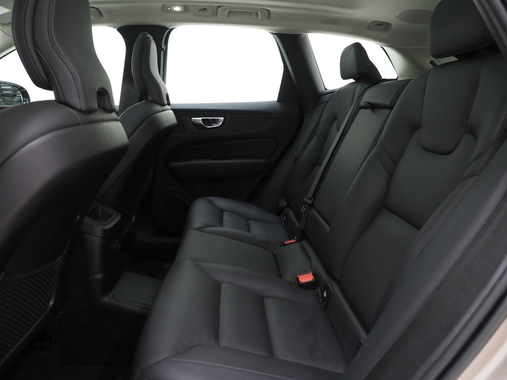 Volvo XC60 2.0 T6 Plug-in hybrid AWD Ultimate Dark Long Range 80