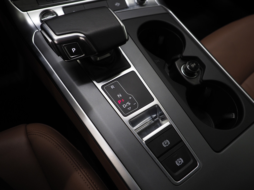 Audi A6 Avant 50 TFSI e quattro 81