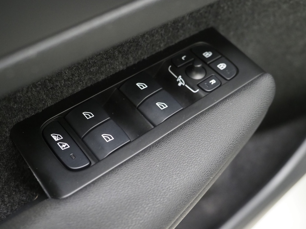 Volvo XC40 1.5 T5 Recharge Inscription 19