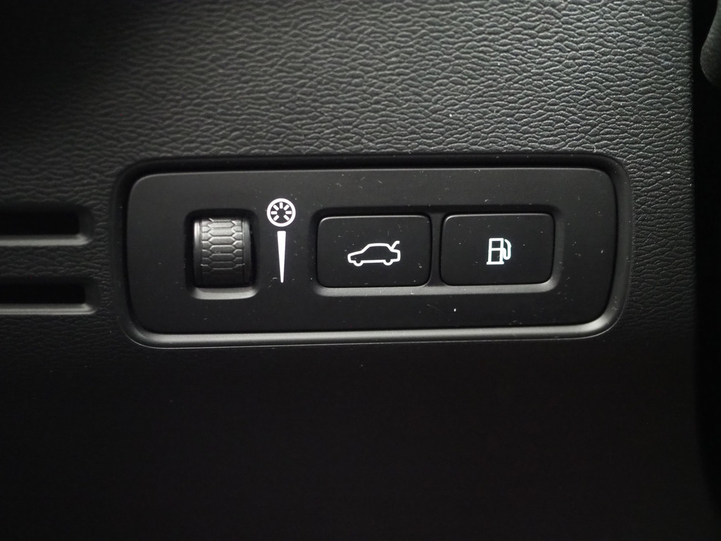 Volvo XC40 1.5 T5 Recharge Inscription 65