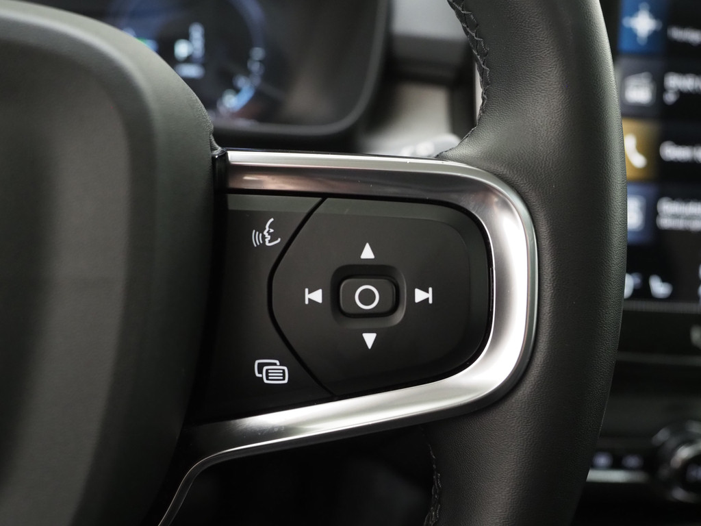 Volvo XC40 1.5 T5 Recharge Inscription 68