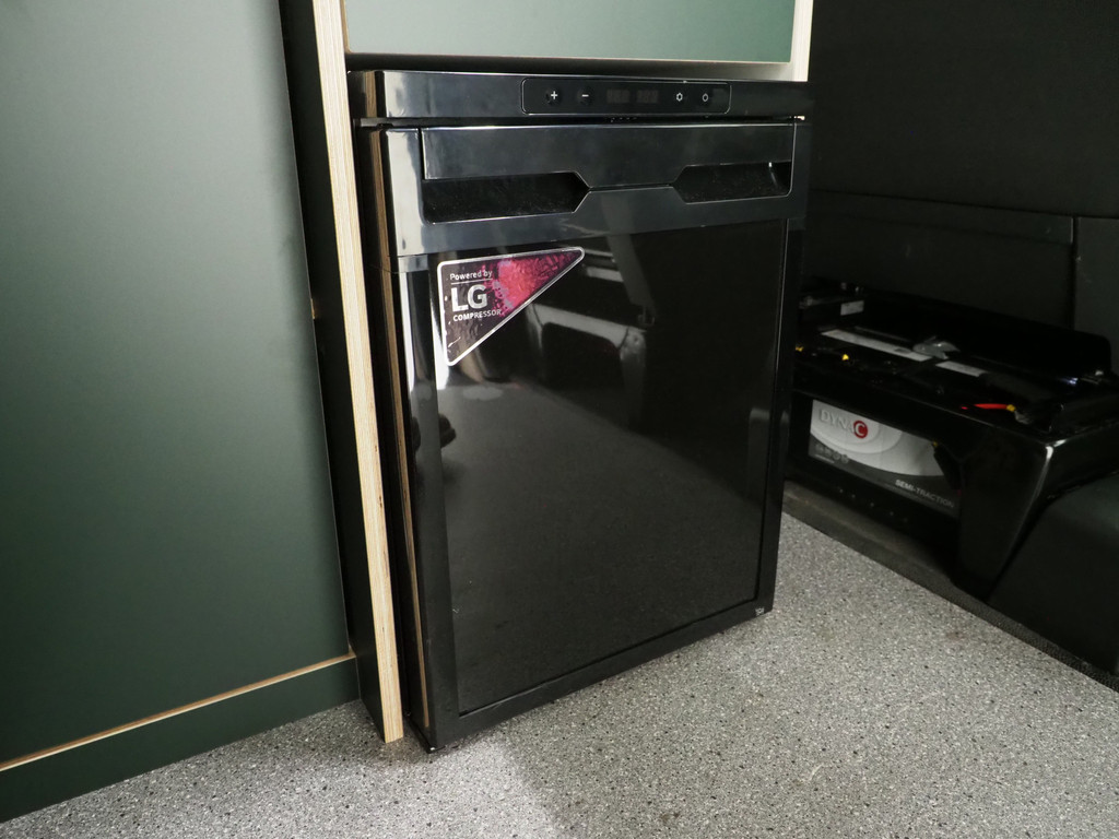 Volkswagen California California 2.0 TDI L2 Lang T6.1 DSG Edition 121