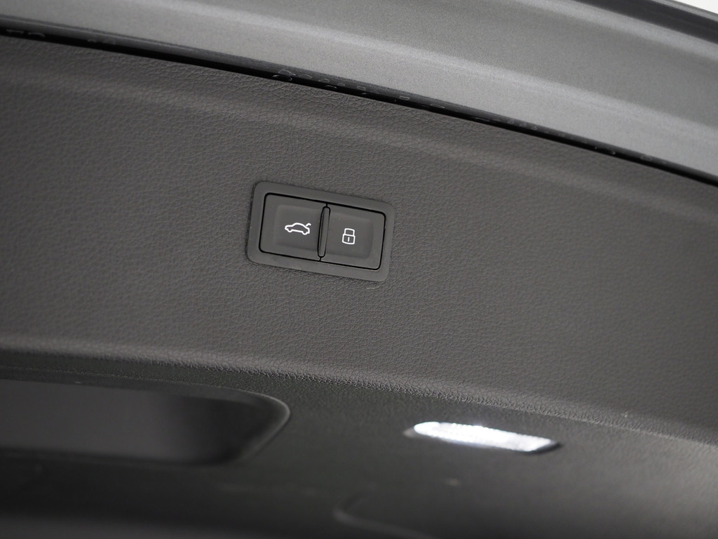 Audi Q5 55 TFSI e quattro Competition 38