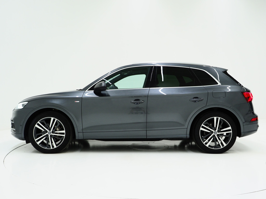 Audi Q5 55 TFSI e quattro Competition 42