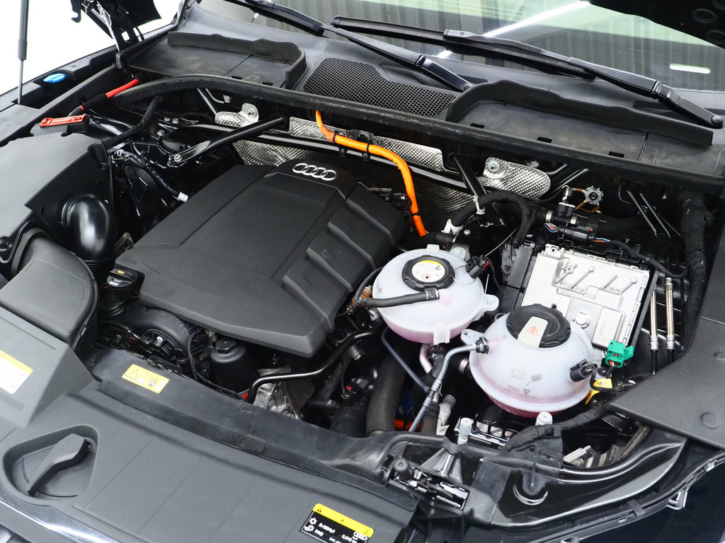 Audi Q5 55 TFSI e quattro Competition 6