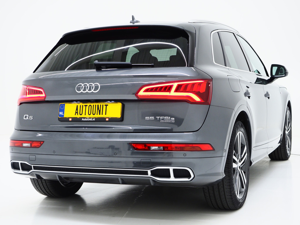 Audi Q5 55 TFSI e quattro Competition 8