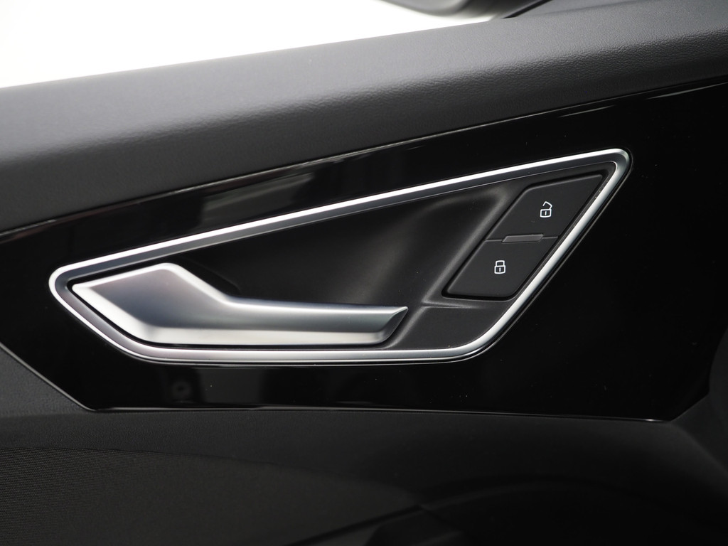 Audi Q4 e-tron 40 Edition 82 kWh 16