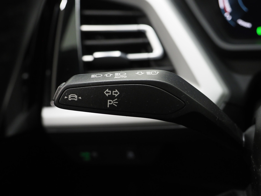 Audi Q4 e-tron 40 Edition 82 kWh 19