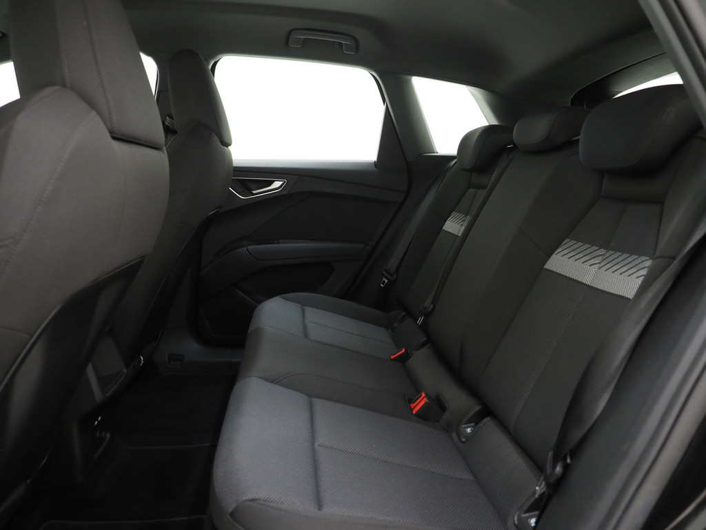 Audi Q4 e-tron 40 Edition 82 kWh 73