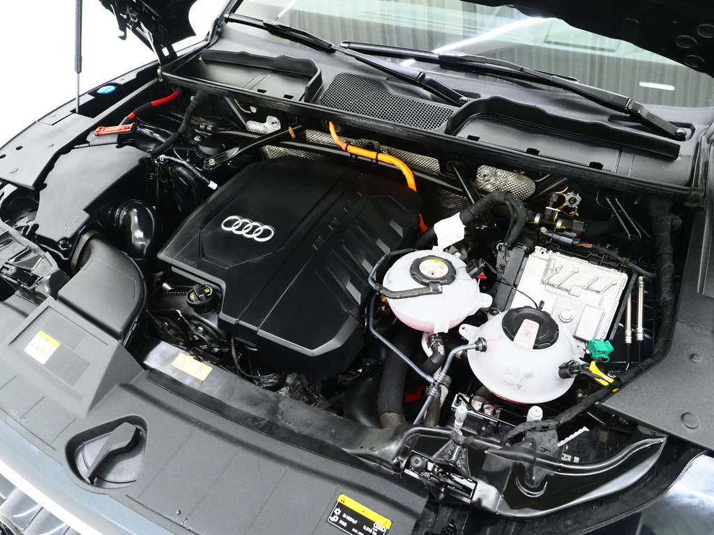 Audi Q5 Sportback 50 TFSI e Quattro 6