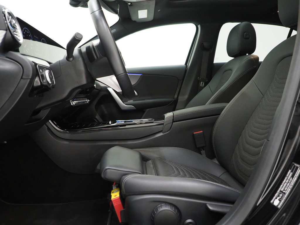 Mercedes-Benz A-Klasse 250 e Luxury Line 15