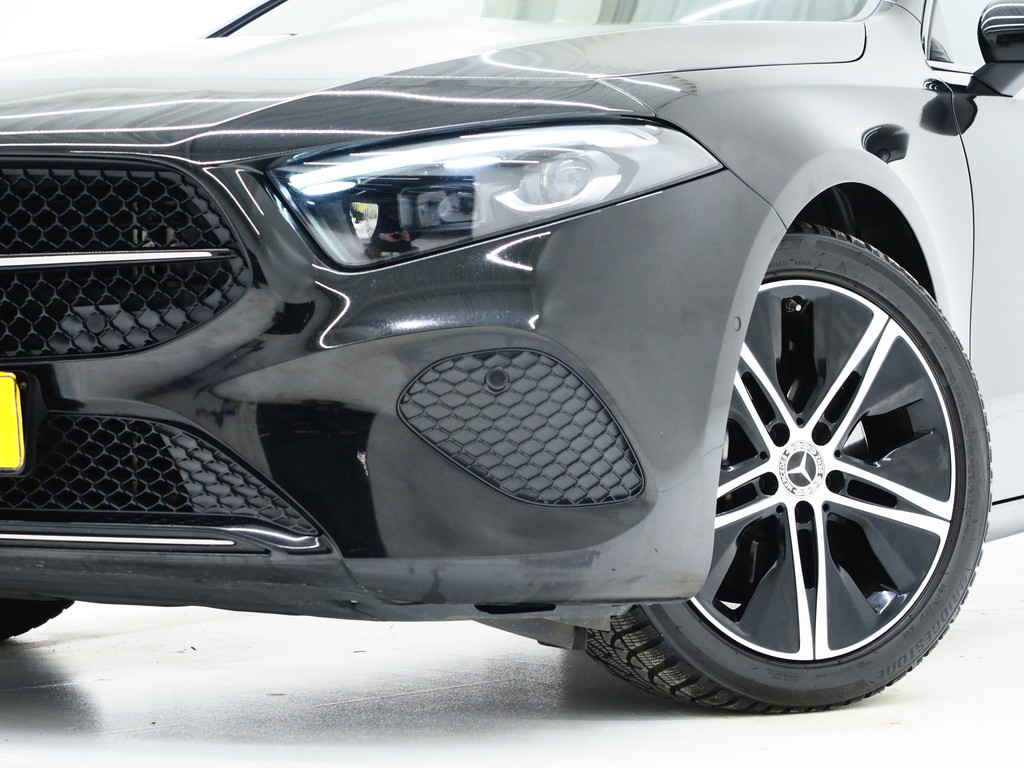 Mercedes-Benz A-Klasse 250 e Luxury Line 5