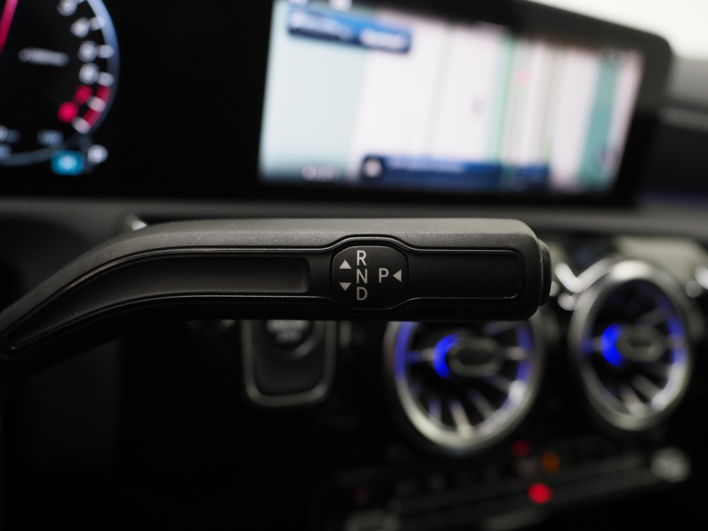 Mercedes-Benz A-Klasse 250 e Luxury Line 62