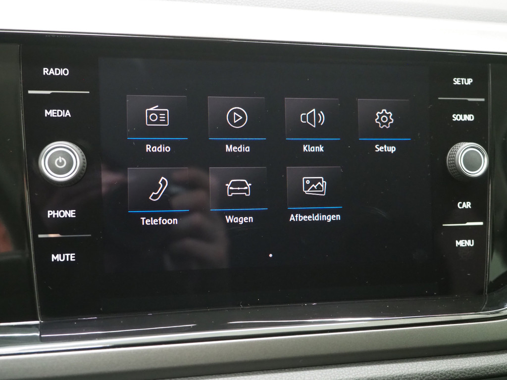 Volkswagen Polo 1.0 TSI DSG Automaat 25