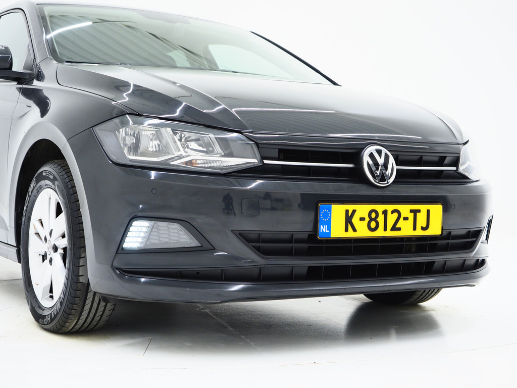 Volkswagen Polo 1.0 TSI DSG Automaat 44