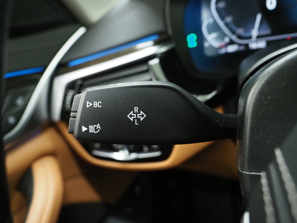 BMW 5 Serie Touring 530e xDrive 20