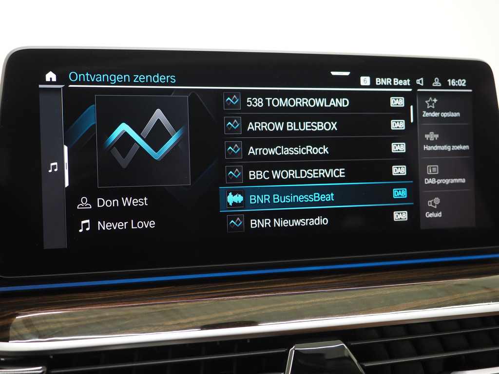 BMW 5 Serie Touring 530e xDrive 25