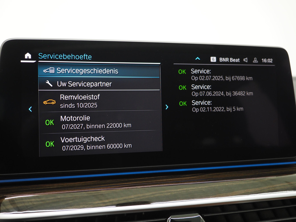 BMW 5 Serie Touring 530e xDrive 27