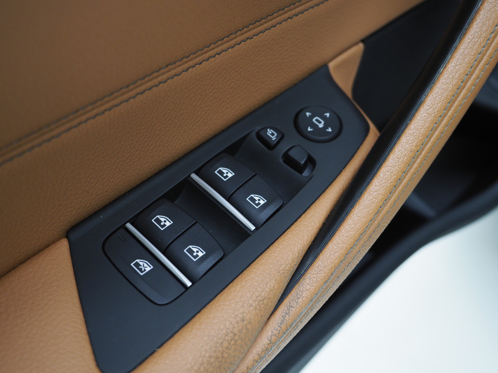 BMW 5 Serie Touring 530e xDrive 54