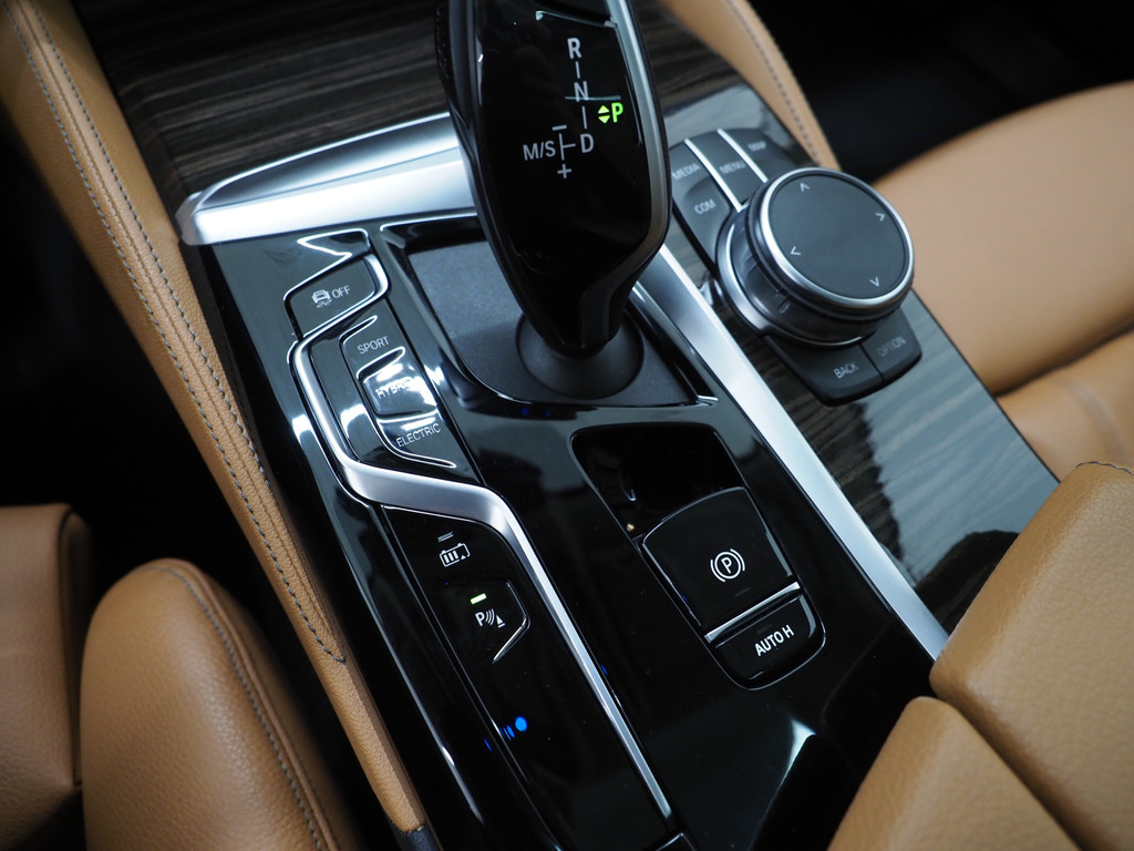 BMW 5 Serie Touring 530e xDrive 69