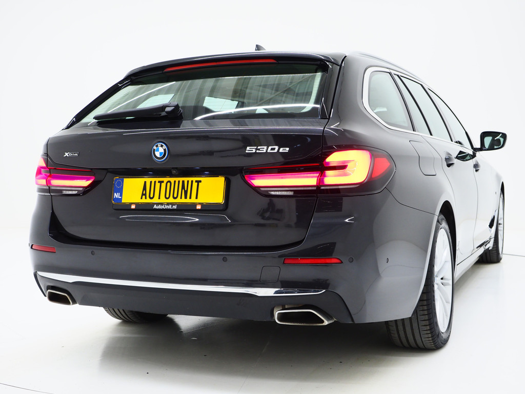 BMW 5 Serie Touring 530e xDrive 8