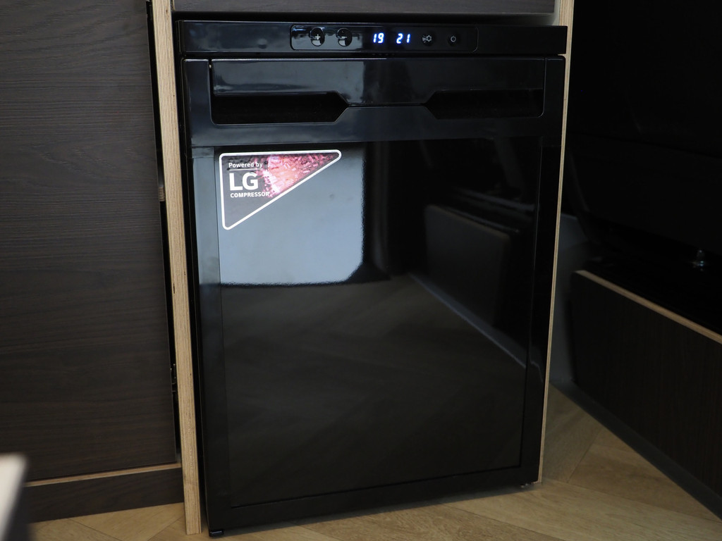 Volkswagen California California 2.0 TDI T6.1 116