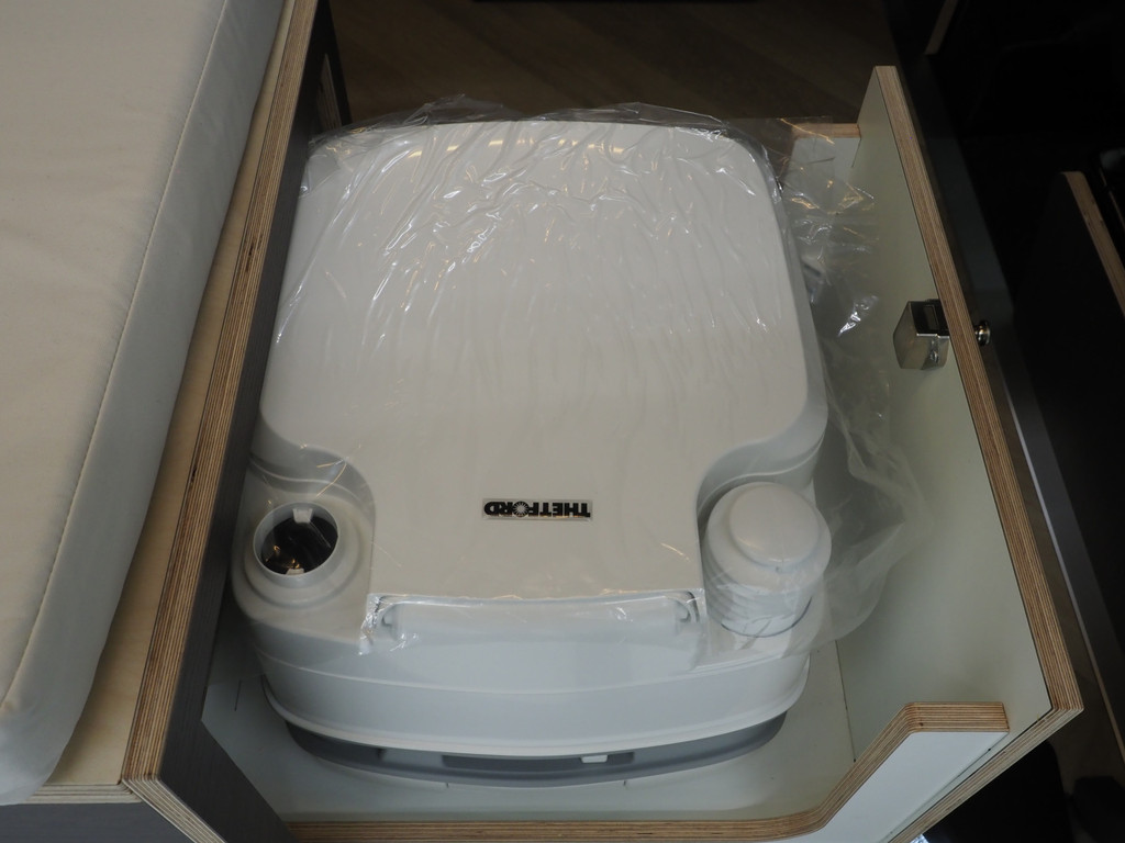 Volkswagen California California 2.0 TDI T6.1 52