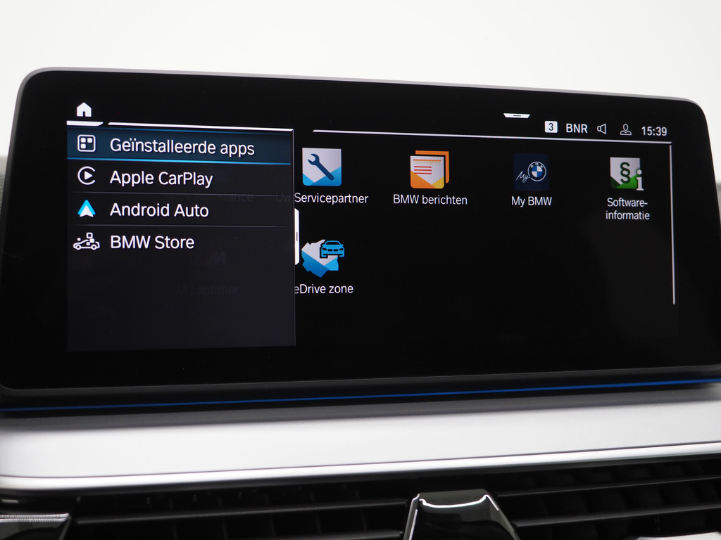 BMW 5 Serie Touring 520e Business Edition Plus 68