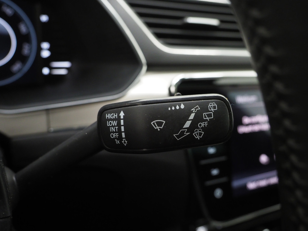 Škoda Superb Combi 1.4 TSI iV Laurin & Klement 25