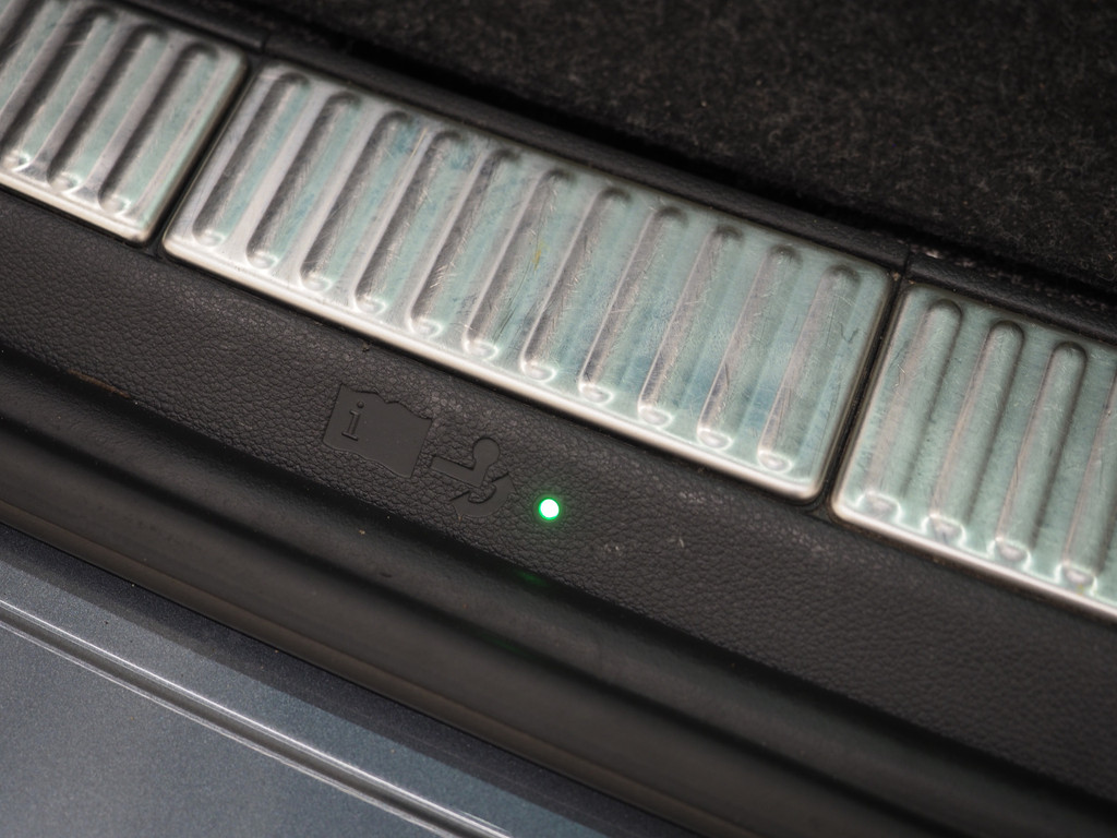 Škoda Superb Combi 1.4 TSI iV Laurin & Klement 44