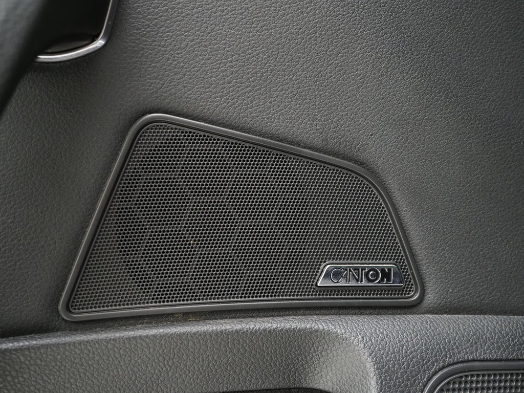 Škoda Superb Combi 1.4 TSI iV Laurin & Klement 65