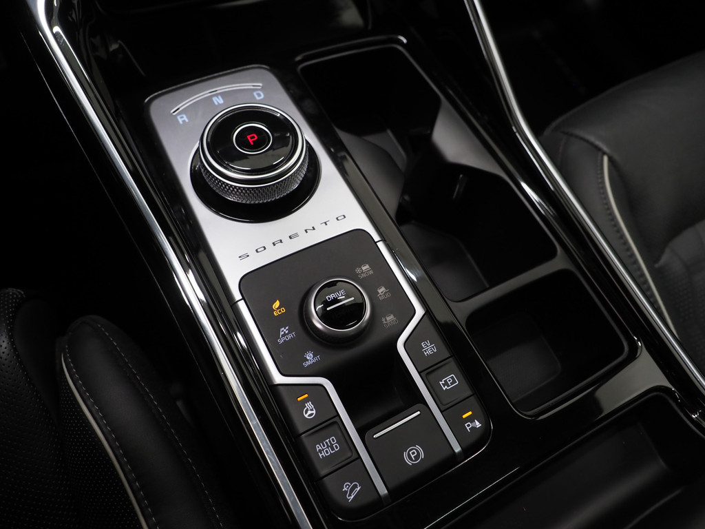 Kia Sorento 1.6 T-GDI Plug-in Hybrid 4WD ExecutiveLine 41
