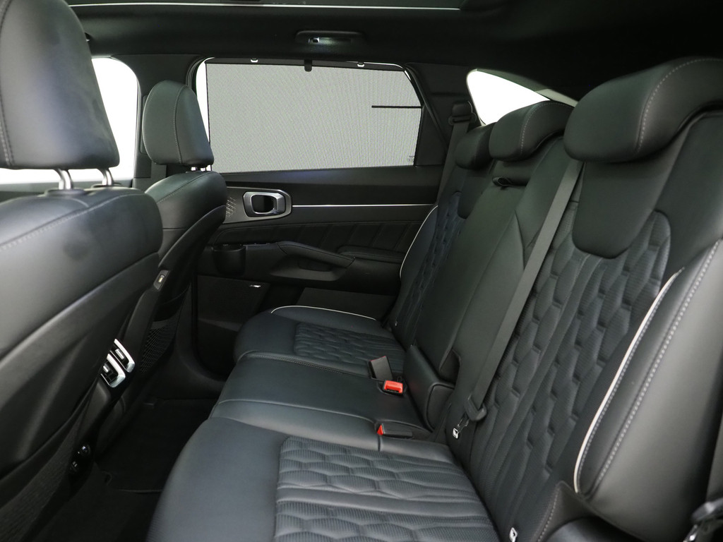 Kia Sorento 1.6 T-GDI Plug-in Hybrid 4WD ExecutiveLine 46