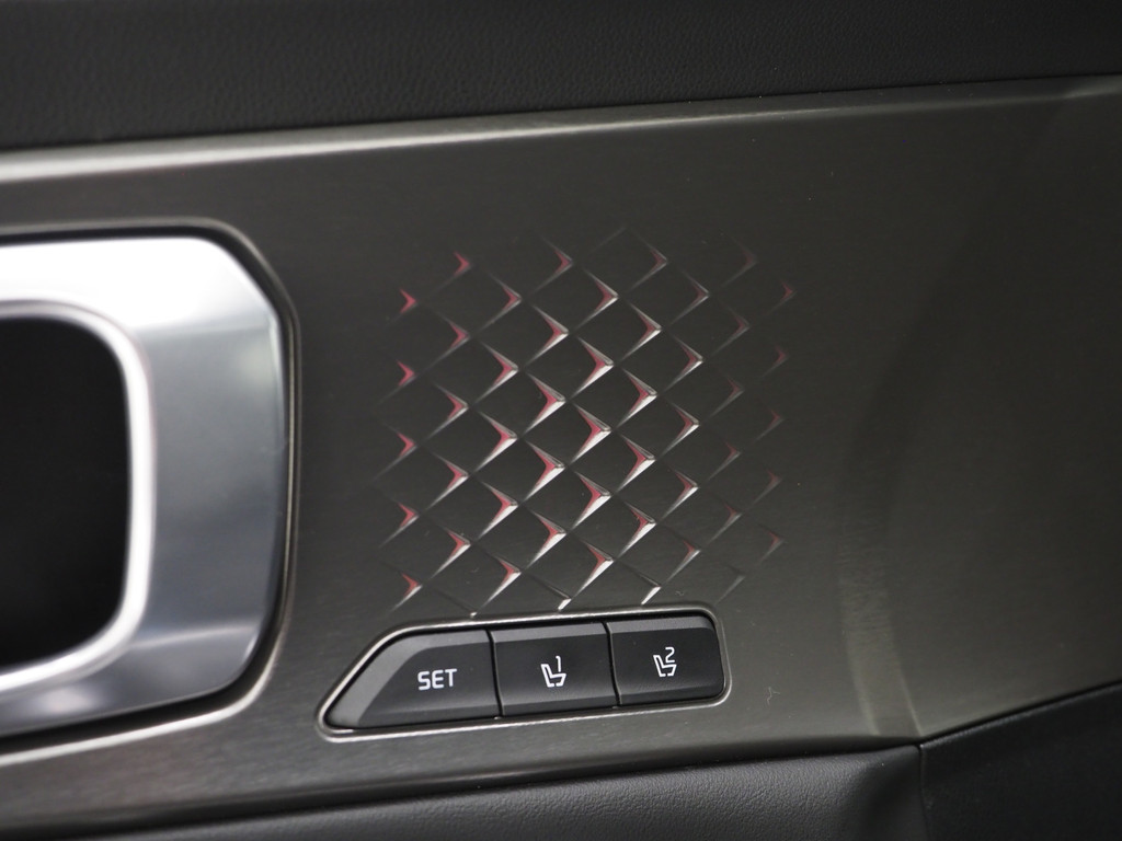 Kia Sorento 1.6 T-GDI Plug-in Hybrid 4WD ExecutiveLine 71