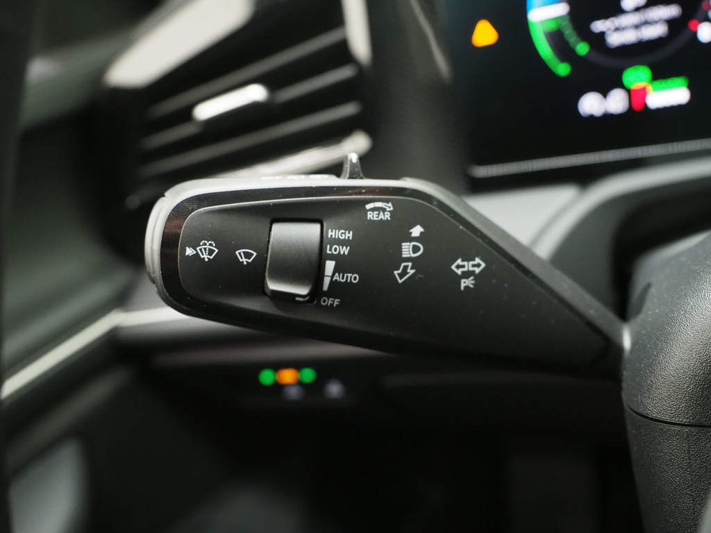 Volkswagen Passat Variant 1.5 eHybrid 204PK 64