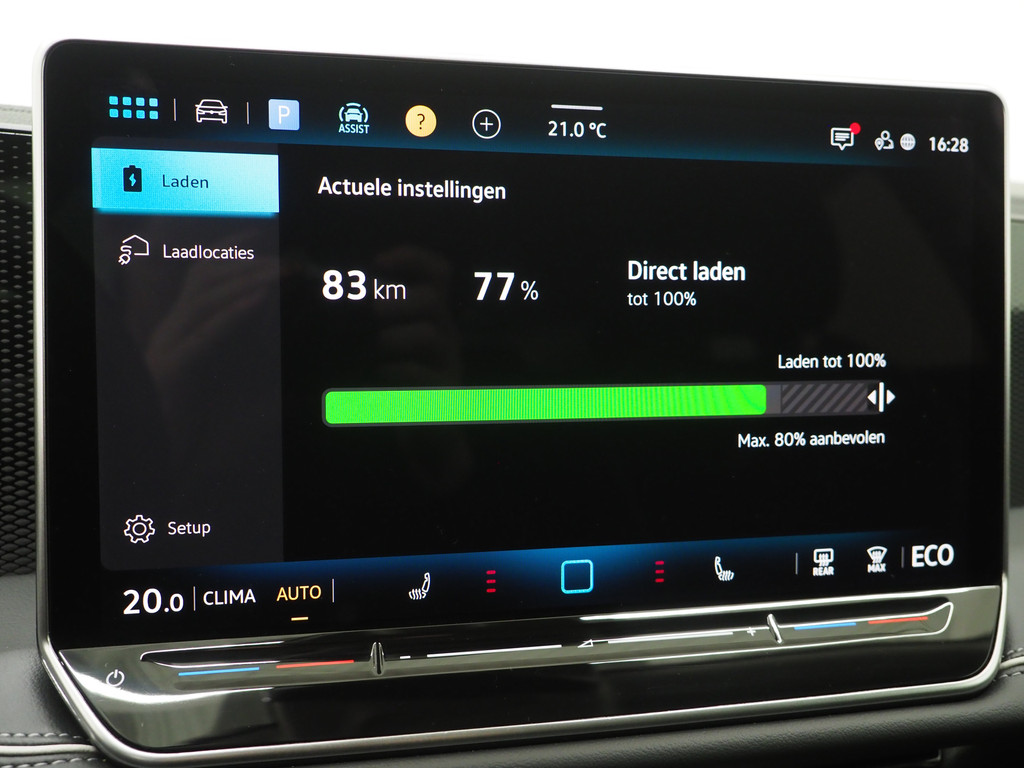 Volkswagen Passat Variant 1.5 eHybrid 204PK 74
